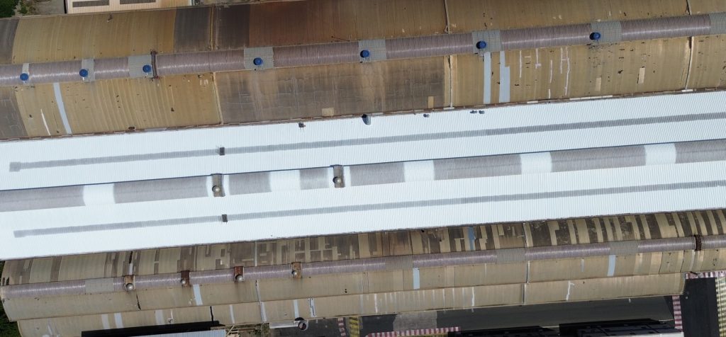 Chantier cool roofing : étapes, délais et continuité d&rsquo;exploitation
